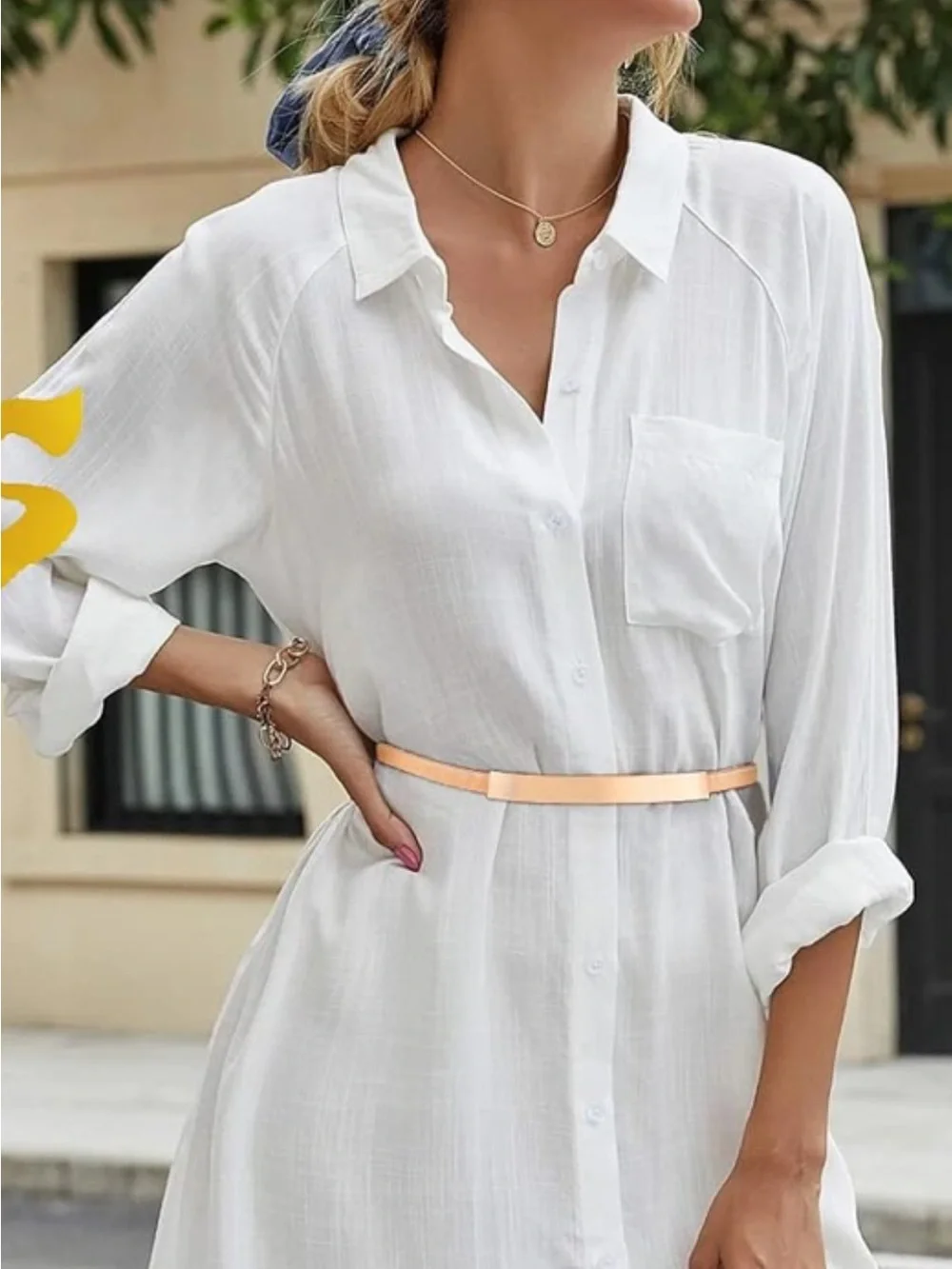 Gold Tone elegant belt